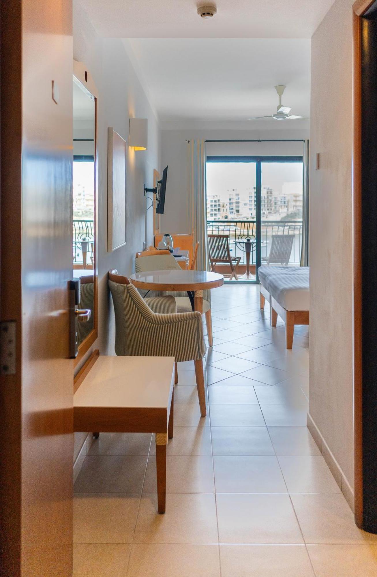 Hotel Calypso 마살폰 외부 사진